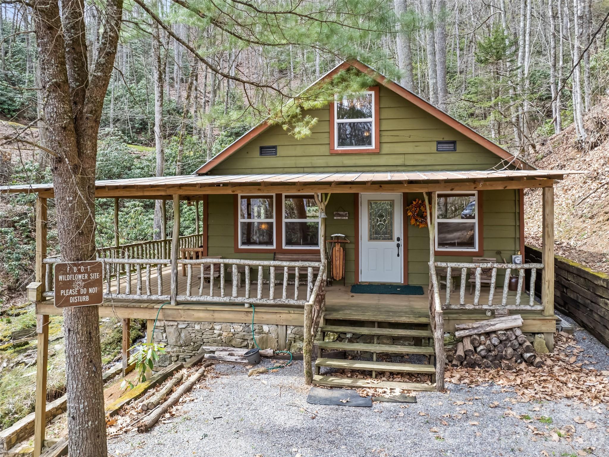 57 Grosbeak Trail — Sylva
