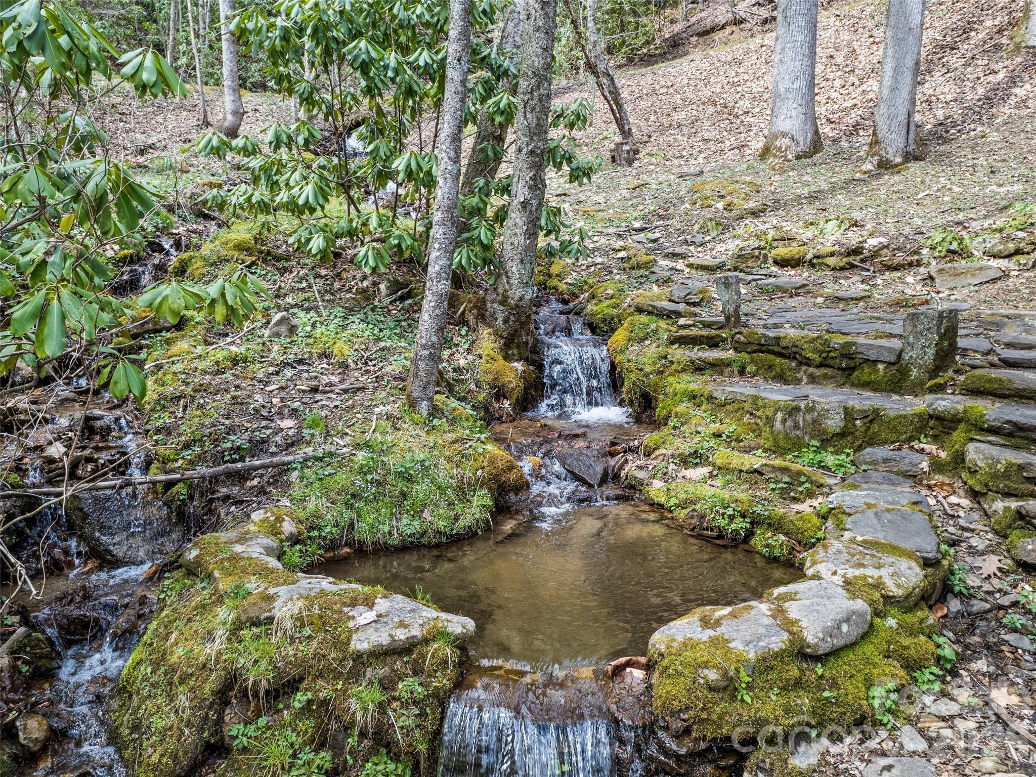 57 Grosbeak Trail — Sylva