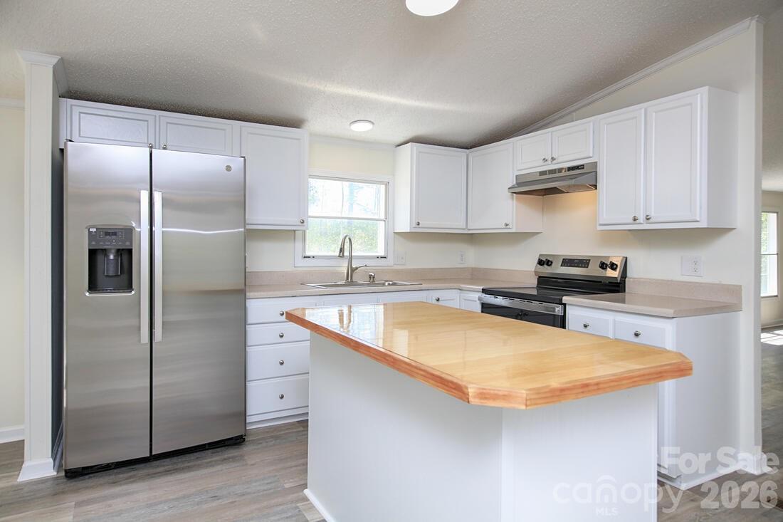 223 Ridge Creek Drive — Troutman