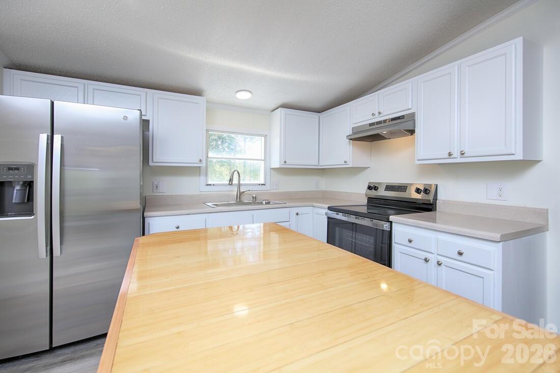 223 Ridge Creek Drive — Troutman