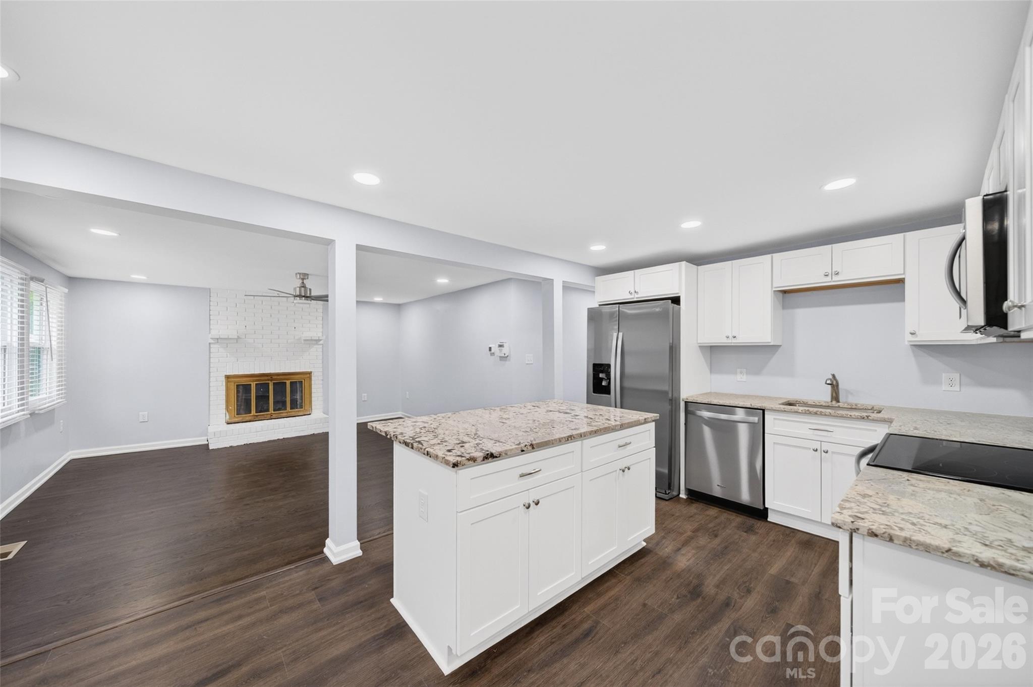 841 Mcarthur Avenue — Charlotte