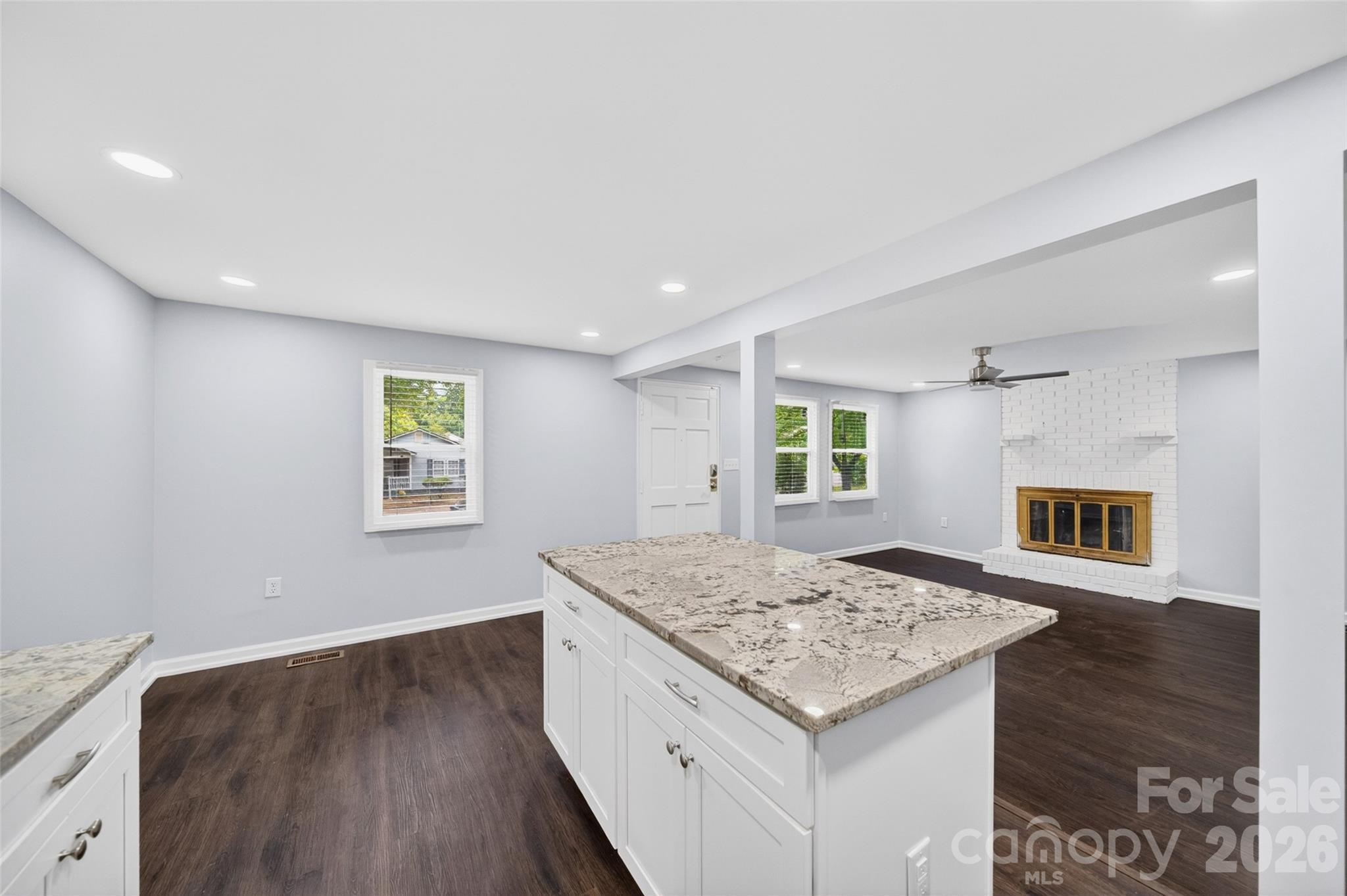 841 Mcarthur Avenue — Charlotte
