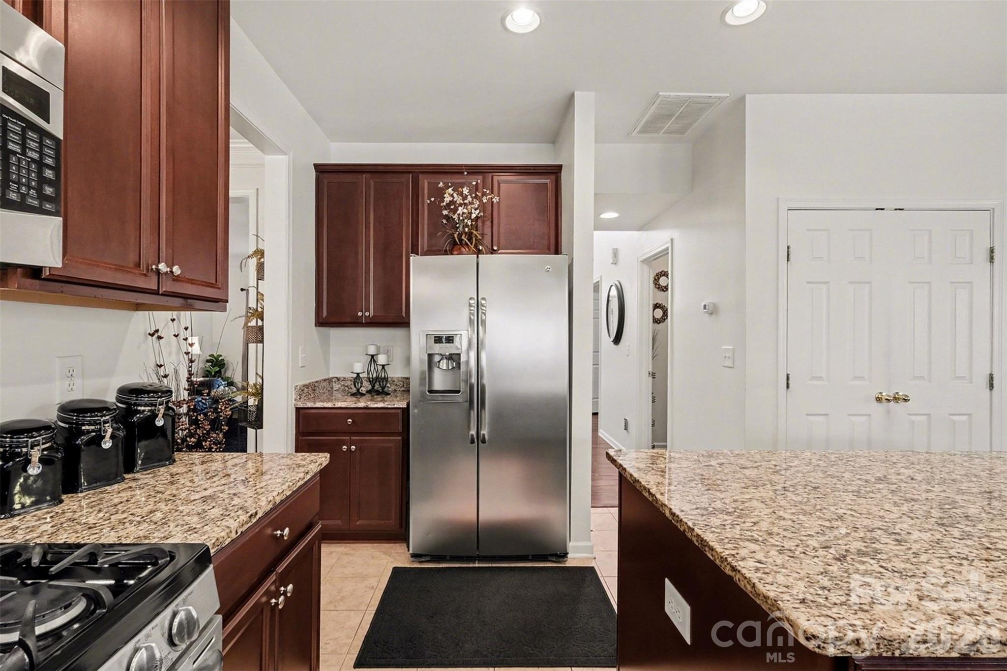7608 Clarke Ridge Court — Charlotte