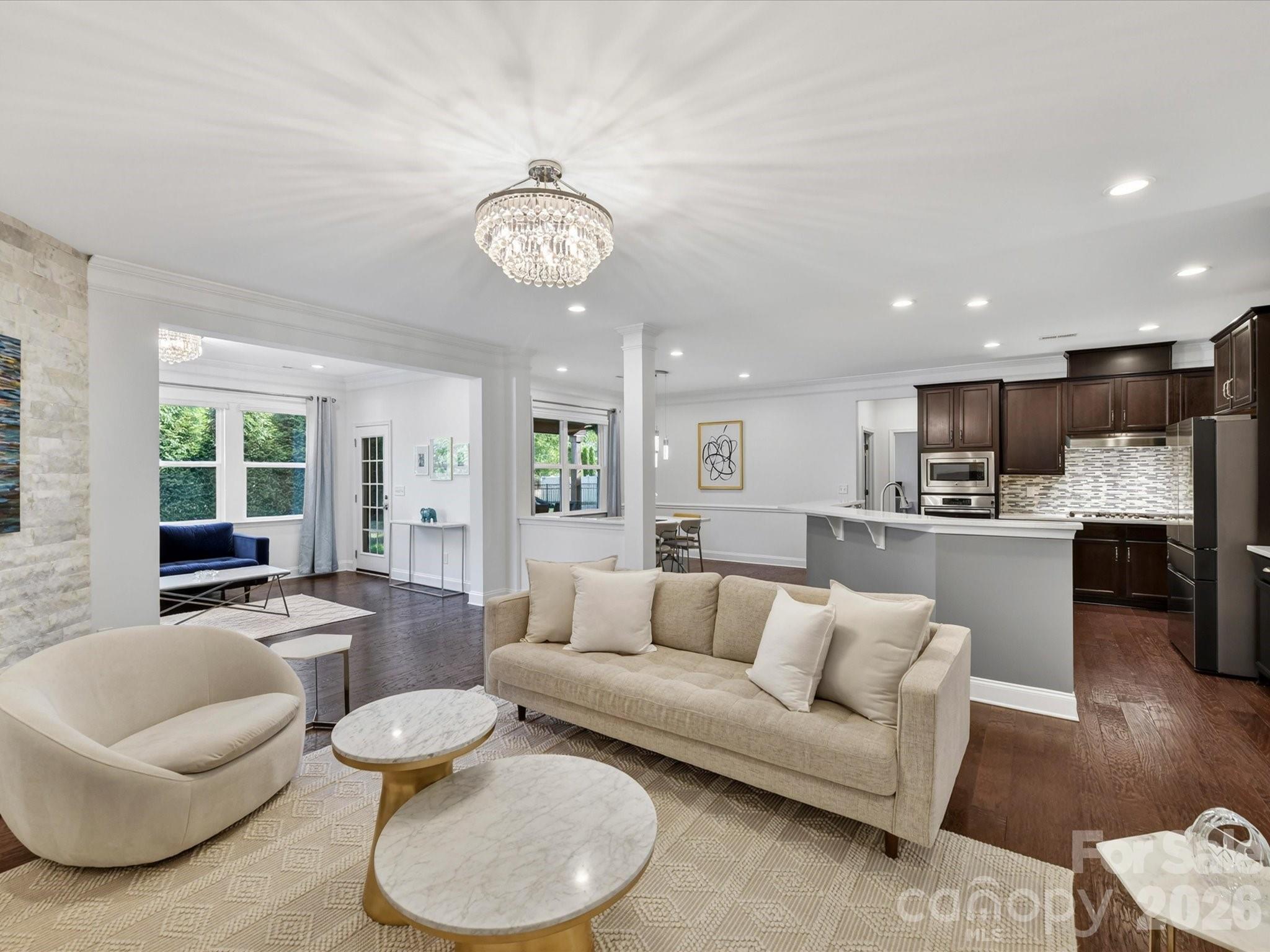 113 Hillandale Road — Charlotte