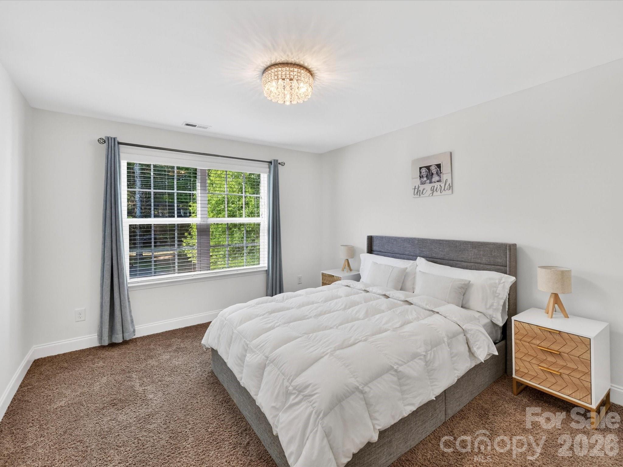113 Hillandale Road — Charlotte