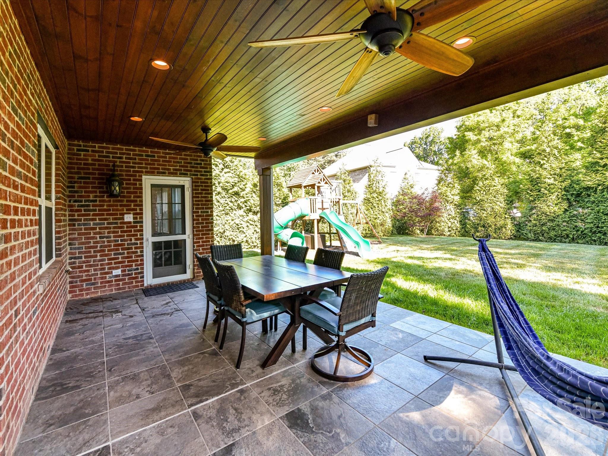 113 Hillandale Road — Charlotte