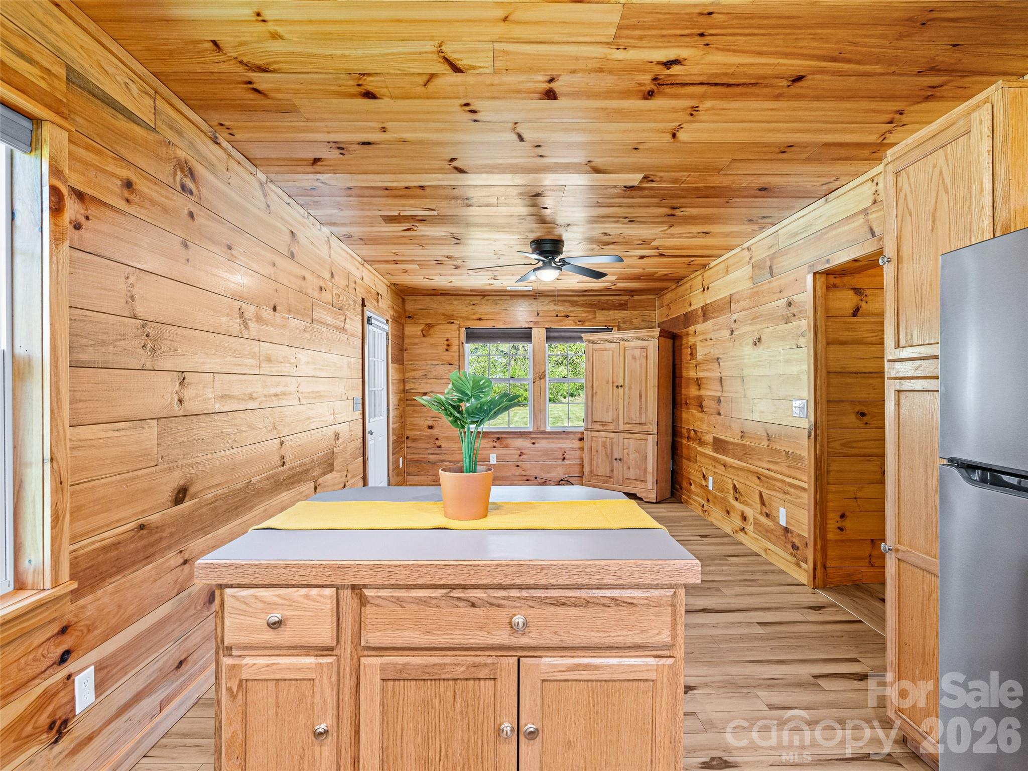 5881 US 23 Highway — Mars Hill