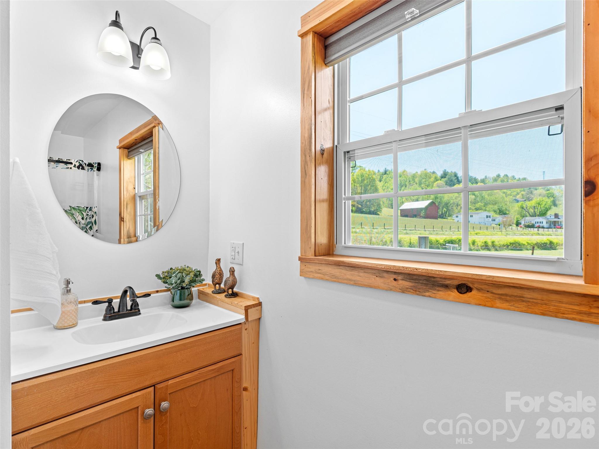 5881 US 23 Highway — Mars Hill