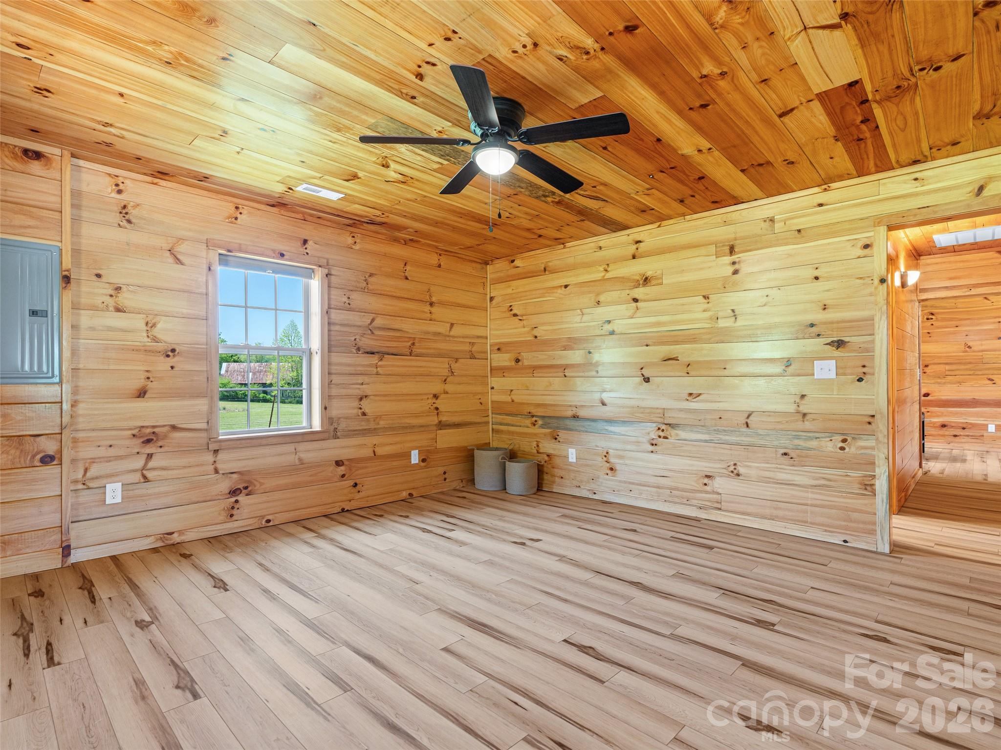 5881 US 23 Highway — Mars Hill