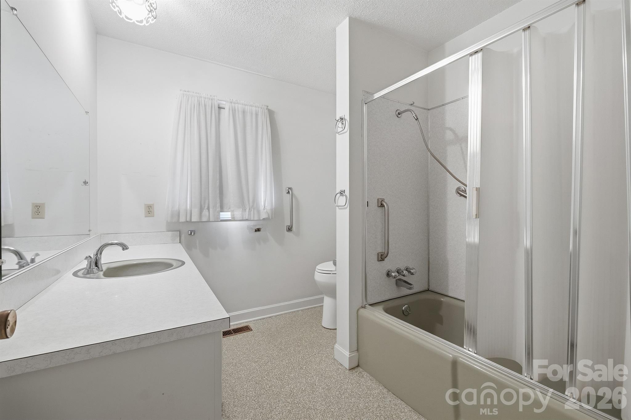 4543 Hickory Boulevard — Granite Falls