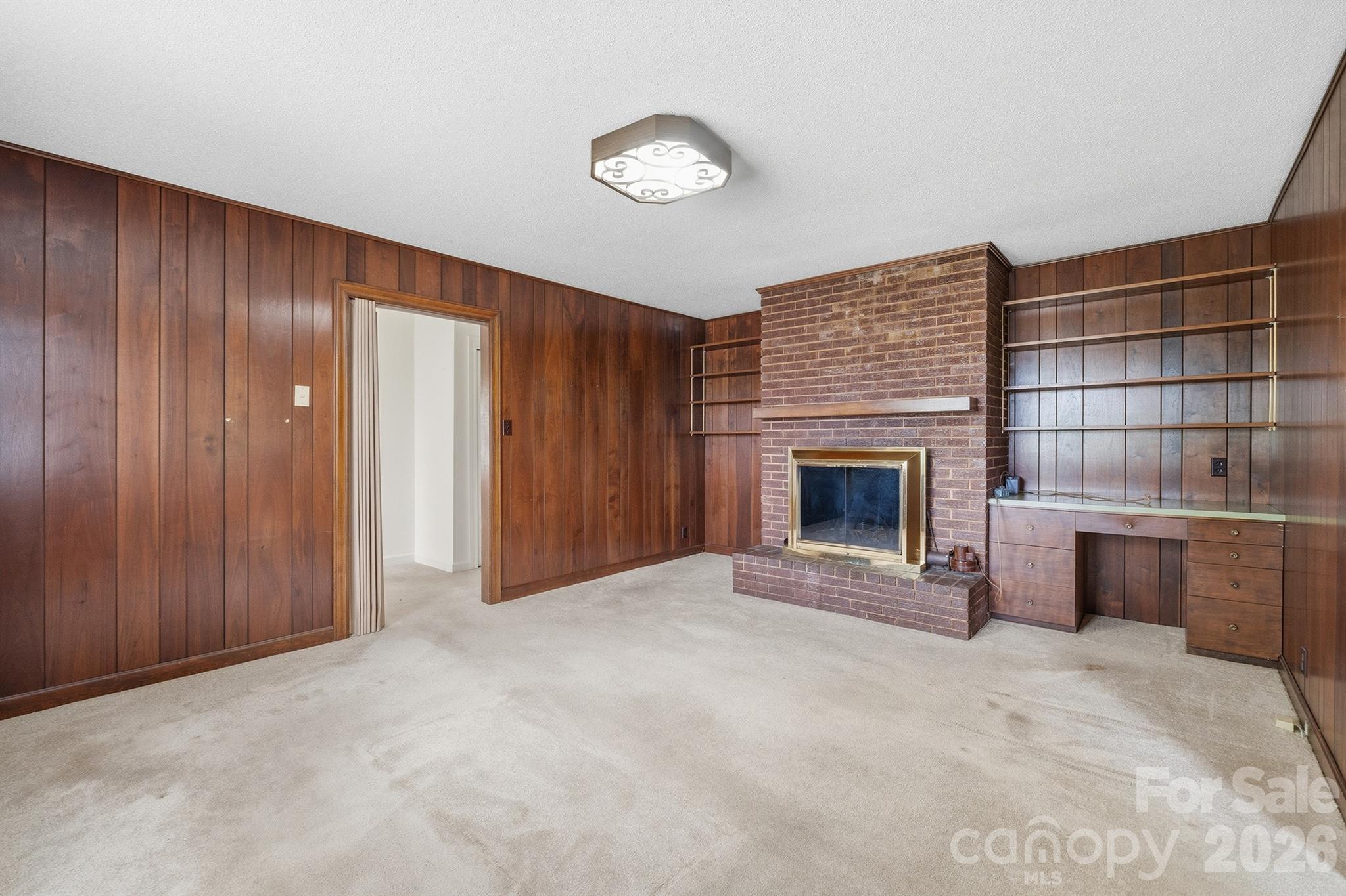4543 Hickory Boulevard — Granite Falls