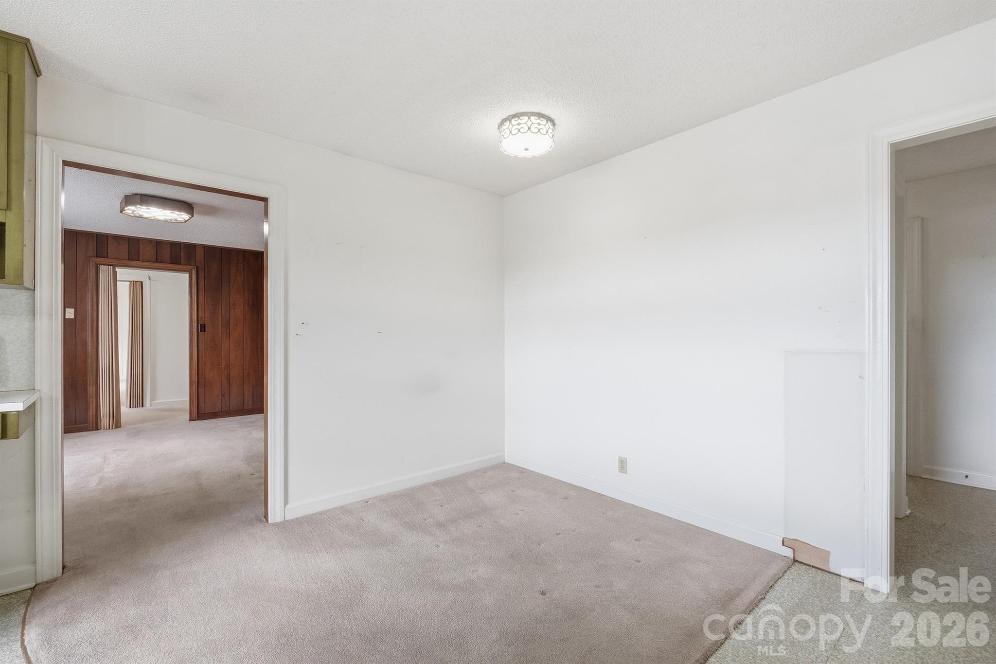 4543 Hickory Boulevard — Granite Falls