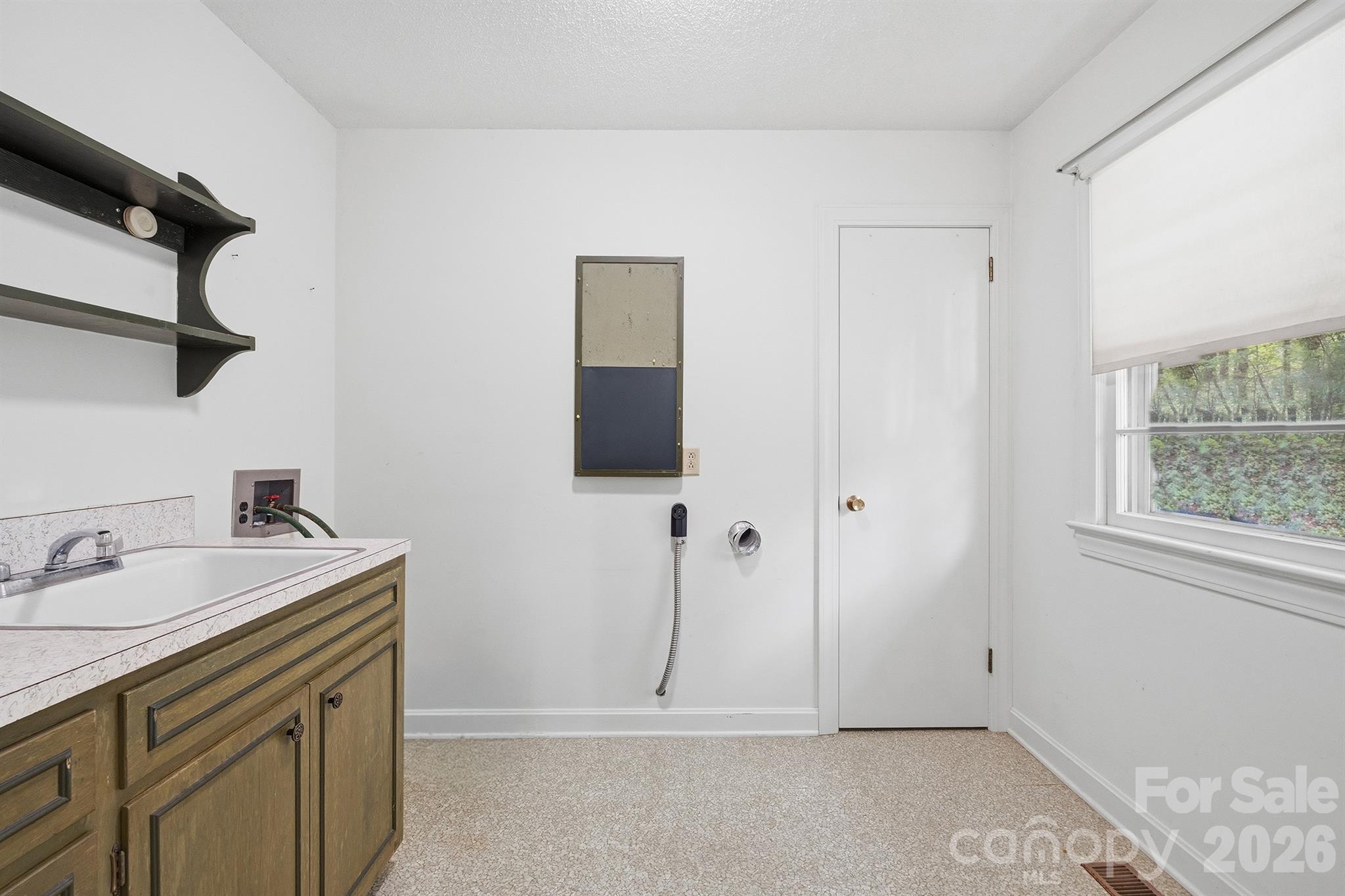 4543 Hickory Boulevard — Granite Falls