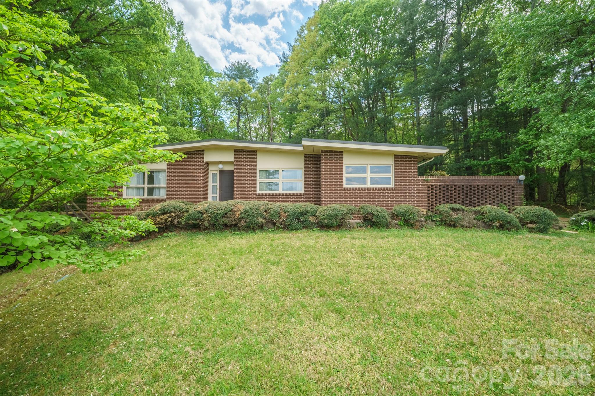 4543 Hickory Boulevard — Granite Falls