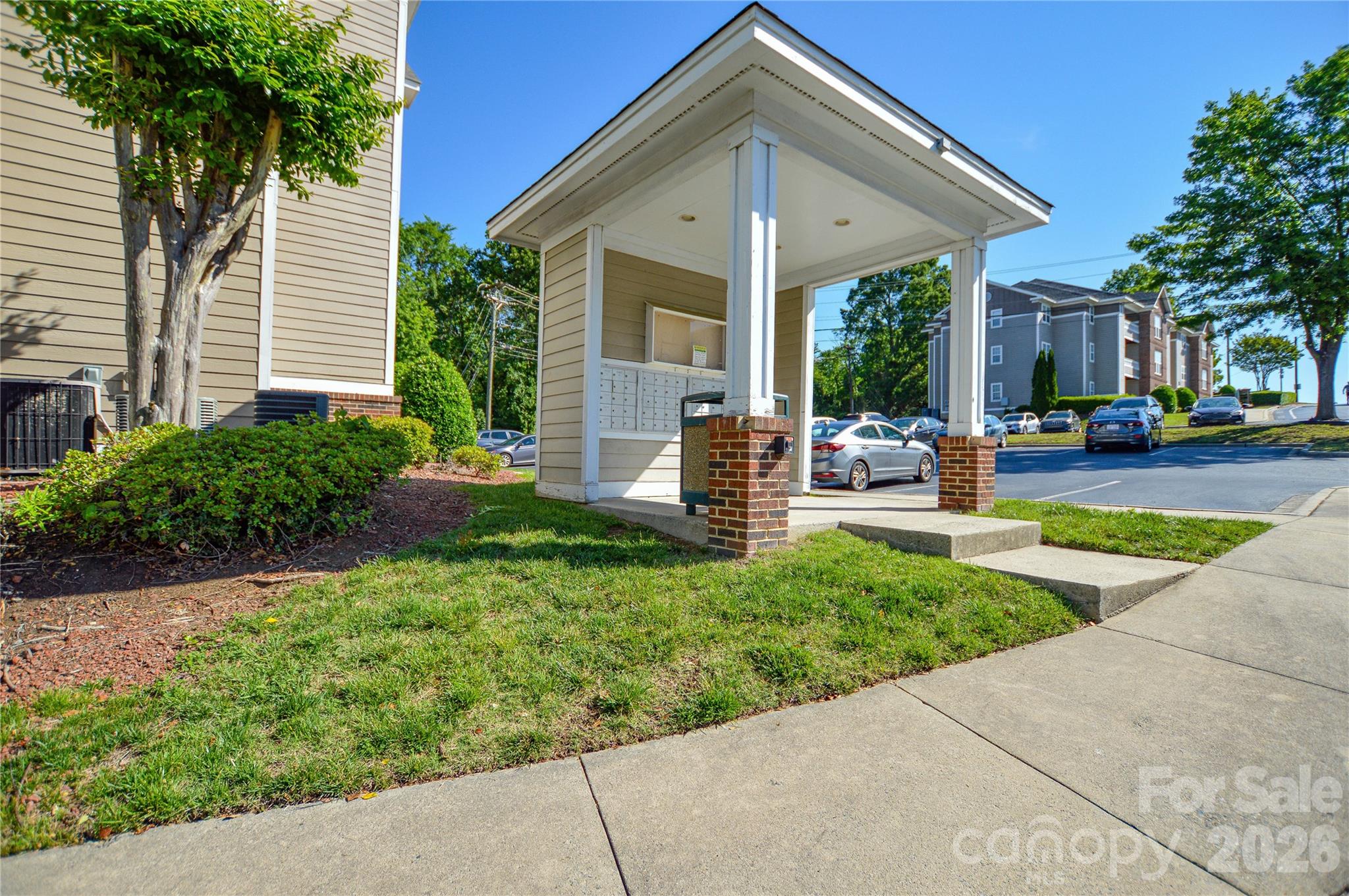 9709 Campus Walk Lane #A — Charlotte