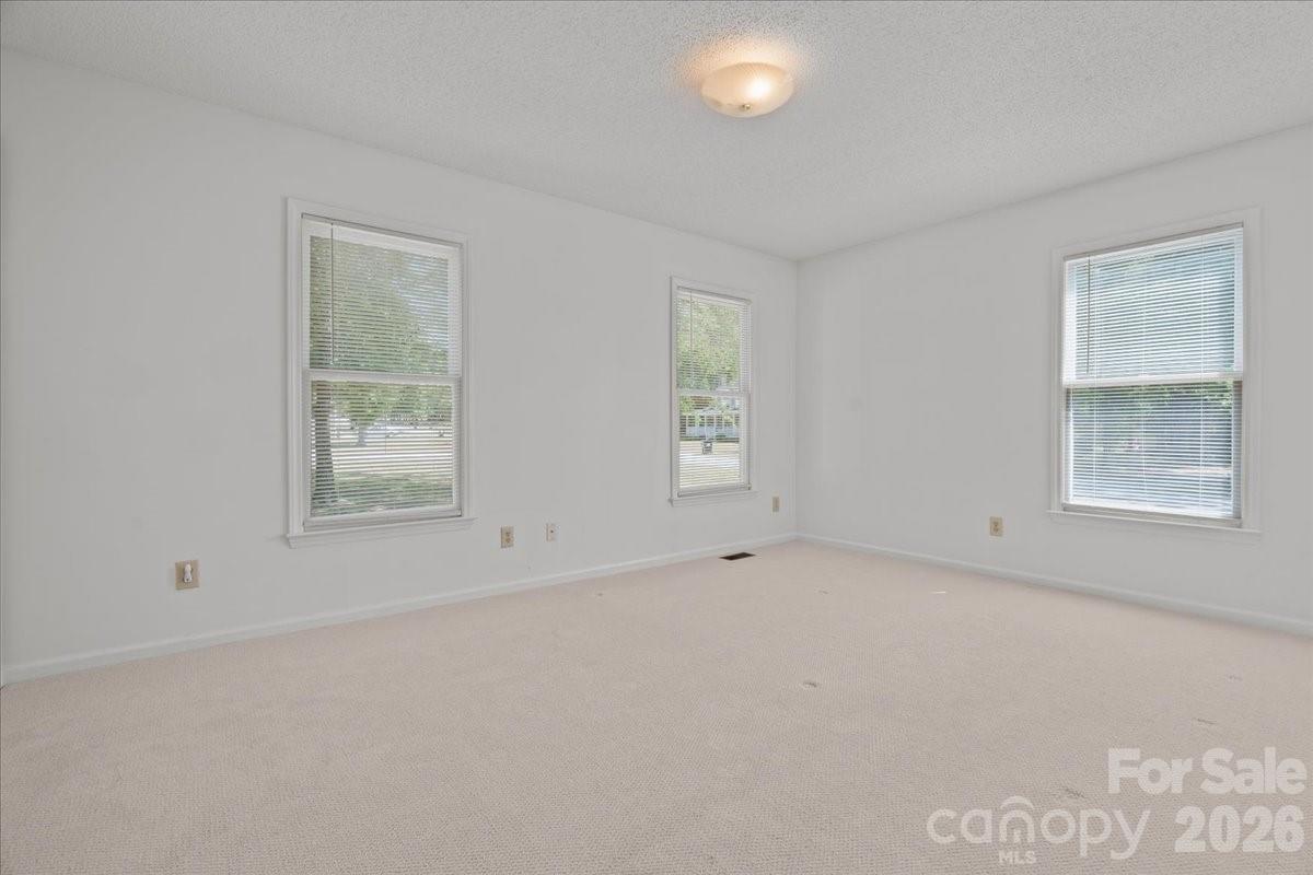 570 Coach Road — Cheraw