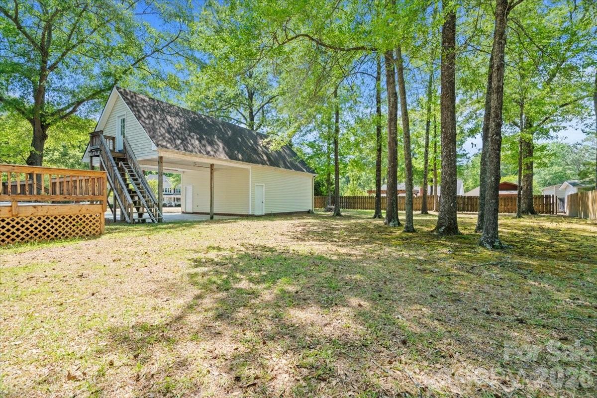 570 Coach Road — Cheraw