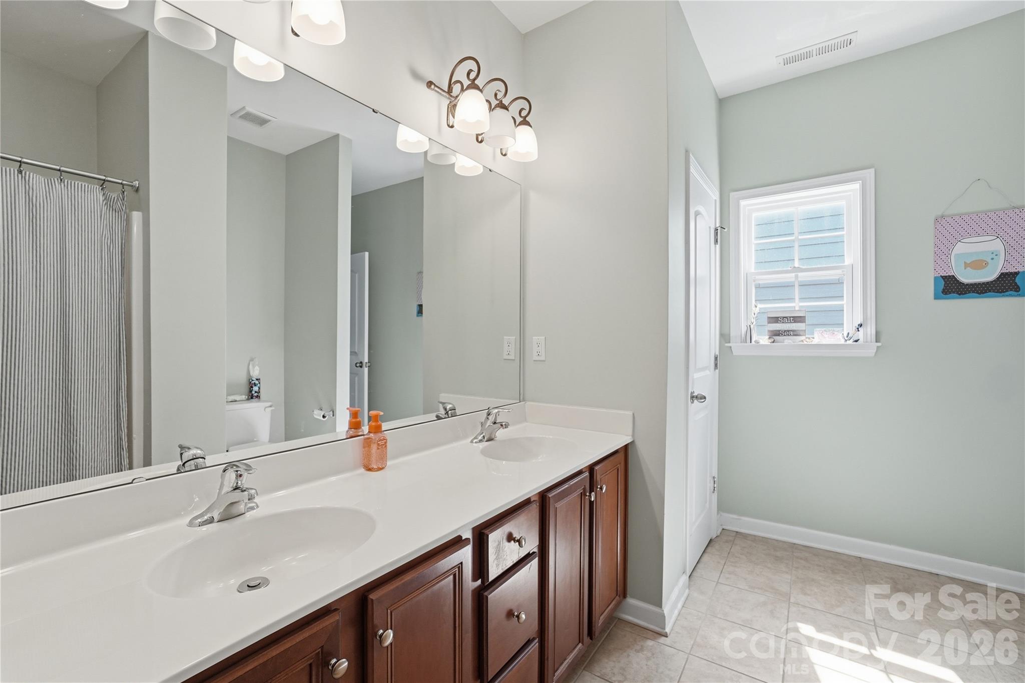 1009 Baybrook Drive — Waxhaw
