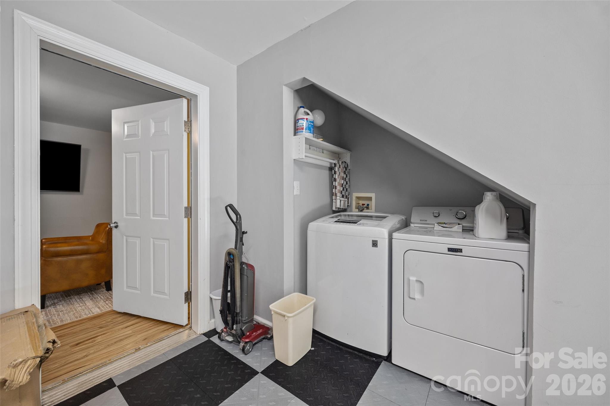 1261 Charlotte Avenue — Rock Hill