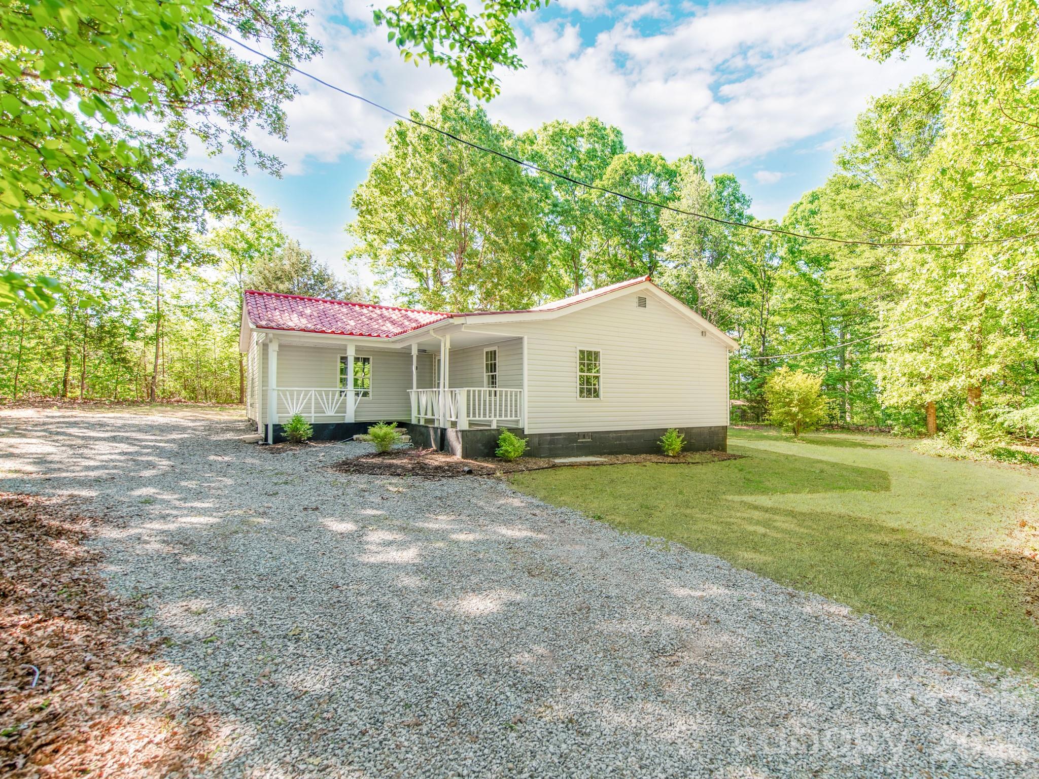 2124 Shoal Road — Lincolnton