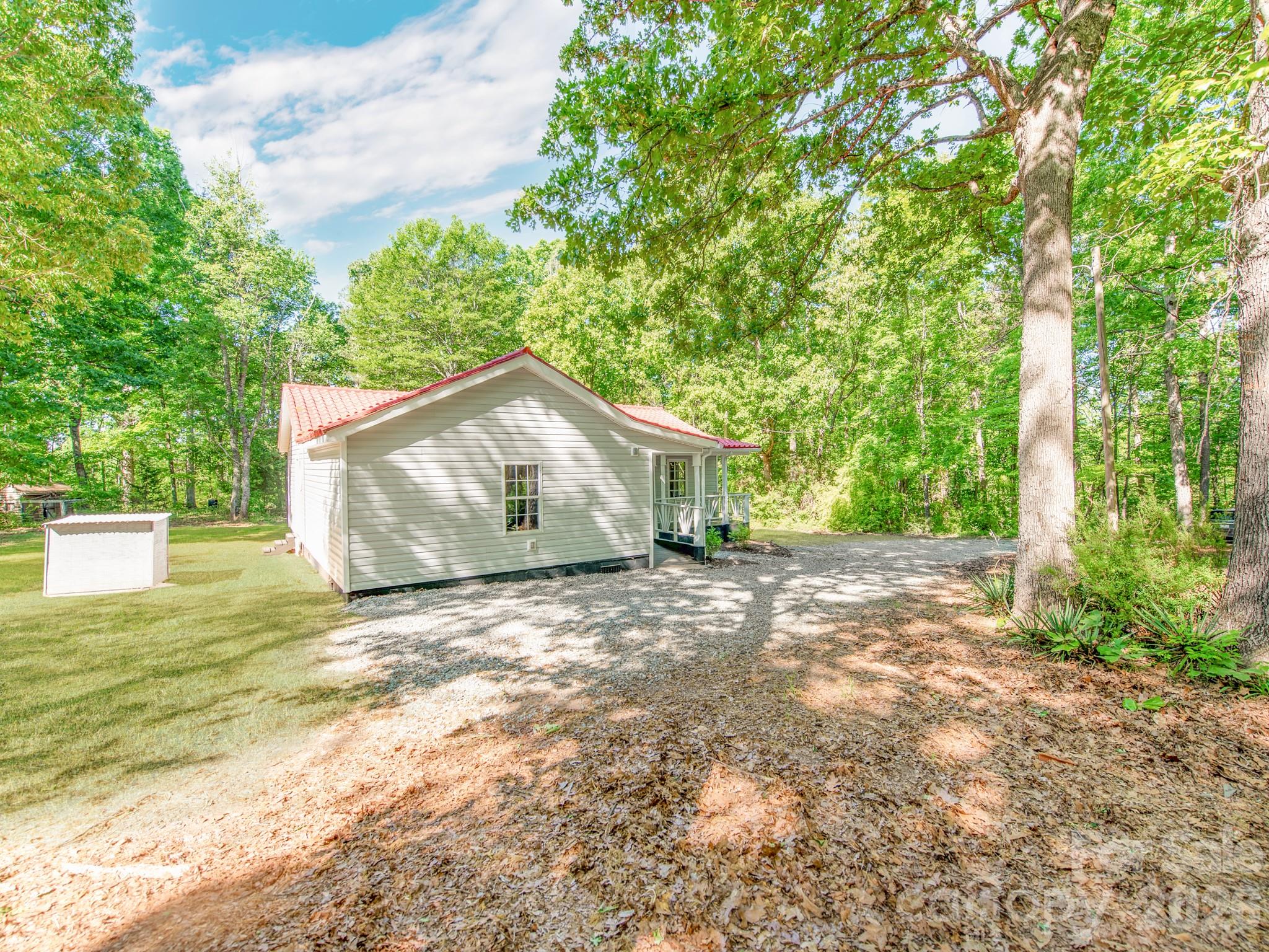 2124 Shoal Road — Lincolnton