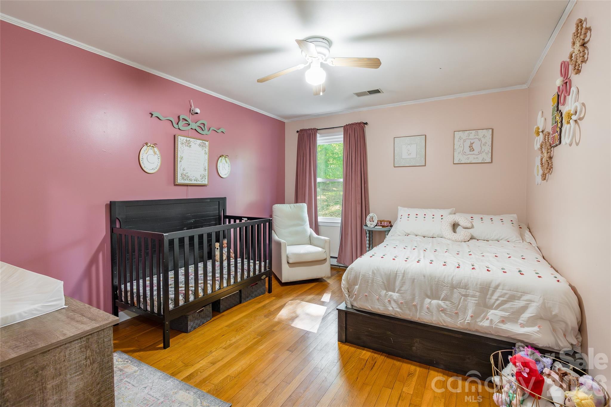 513 Mountainbrook Road — Lancaster