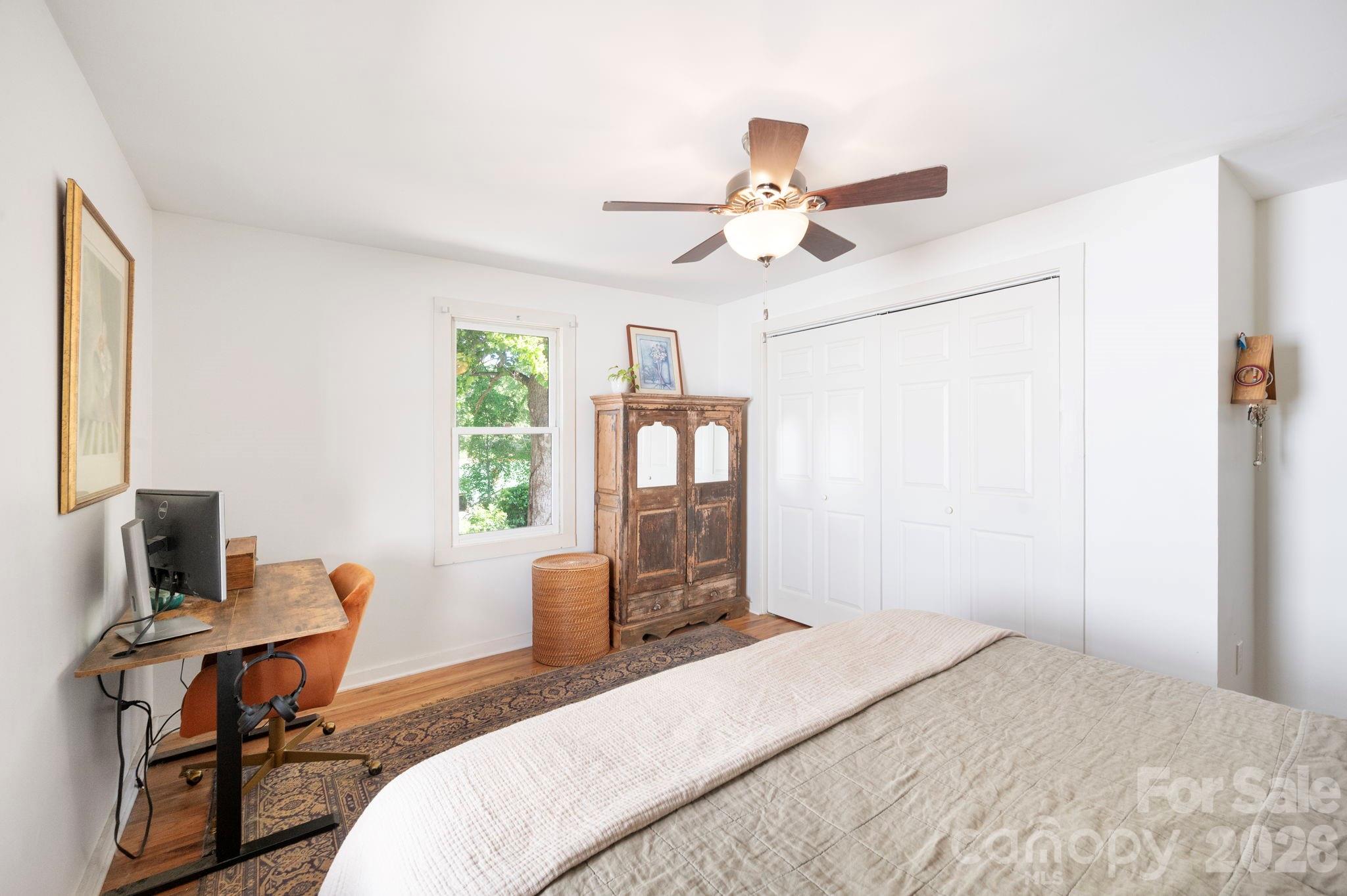 110 Le An Hurst Road — Asheville