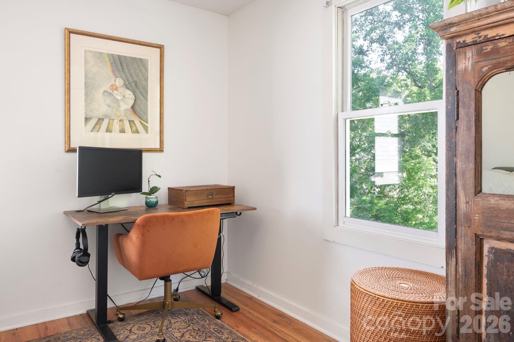 110 Le An Hurst Road — Asheville