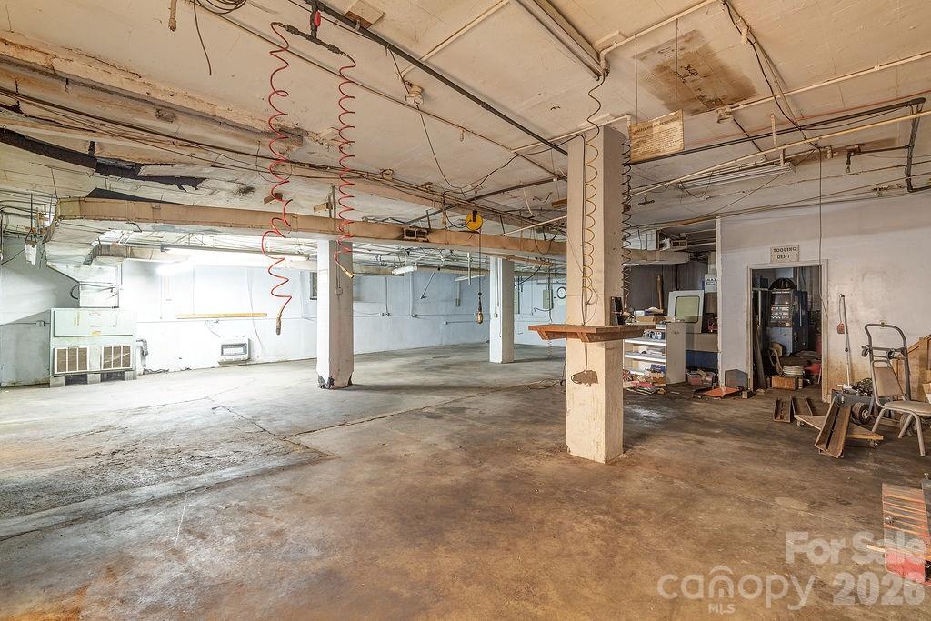 1100-1104 Montreat Road — Black Mountain