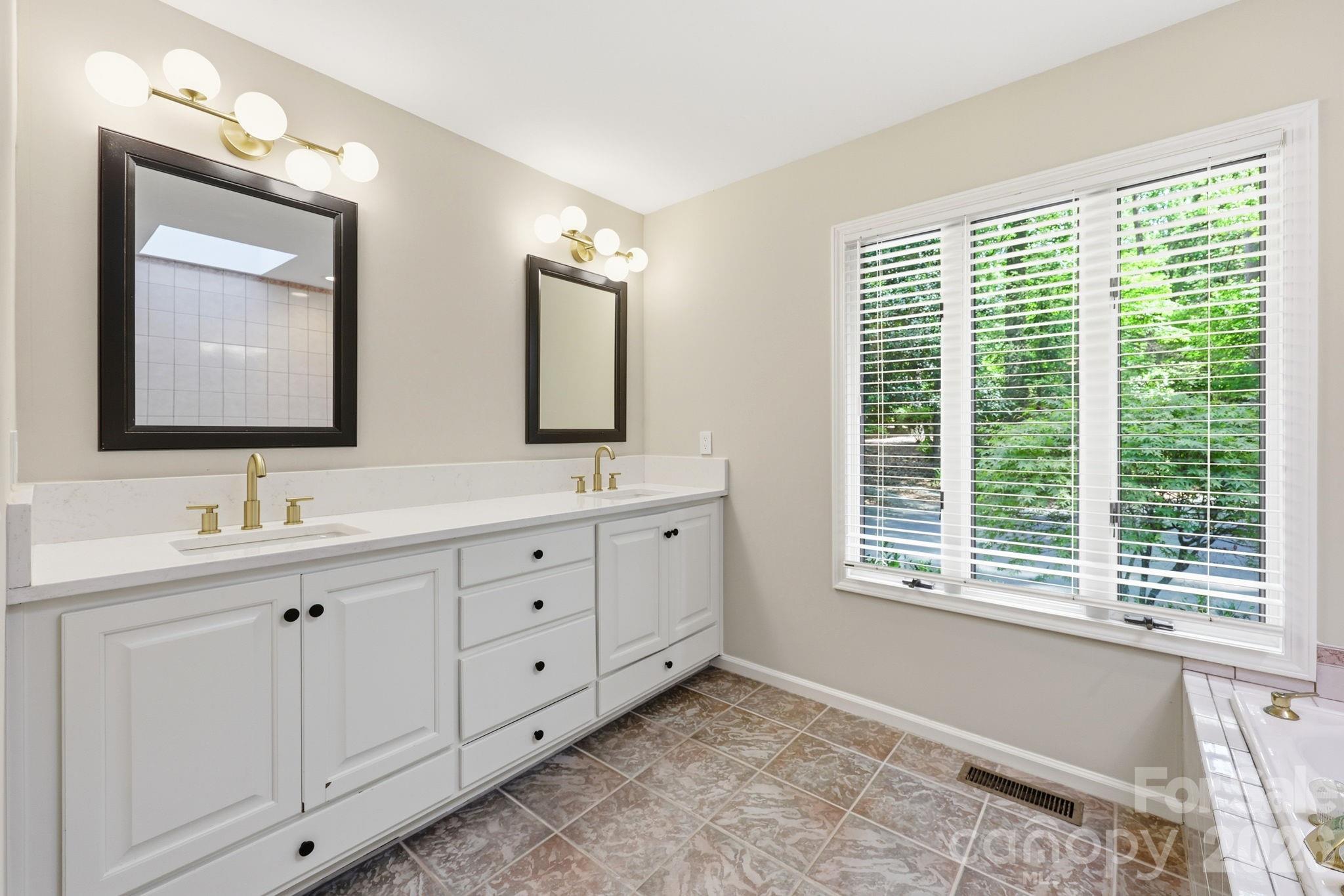 16311 Croatan Court #124 — Norwood