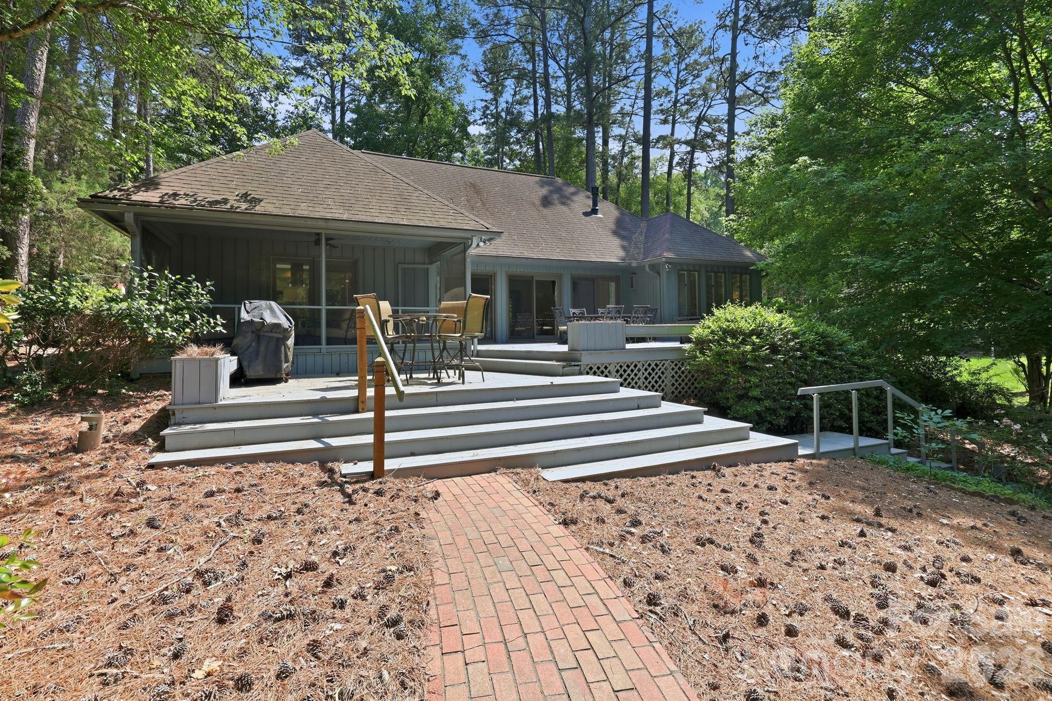 16311 Croatan Court #124 — Norwood
