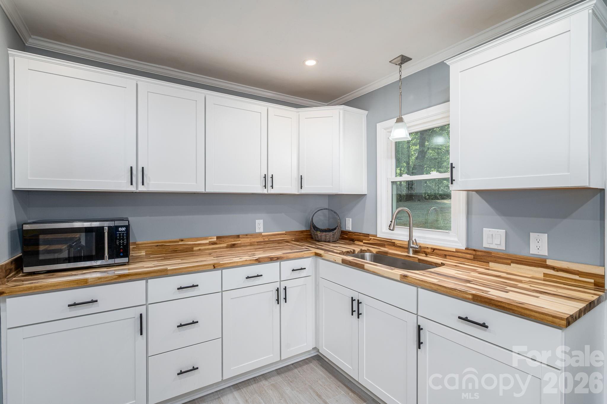 704 Dogwood Avenue — Lincolnton