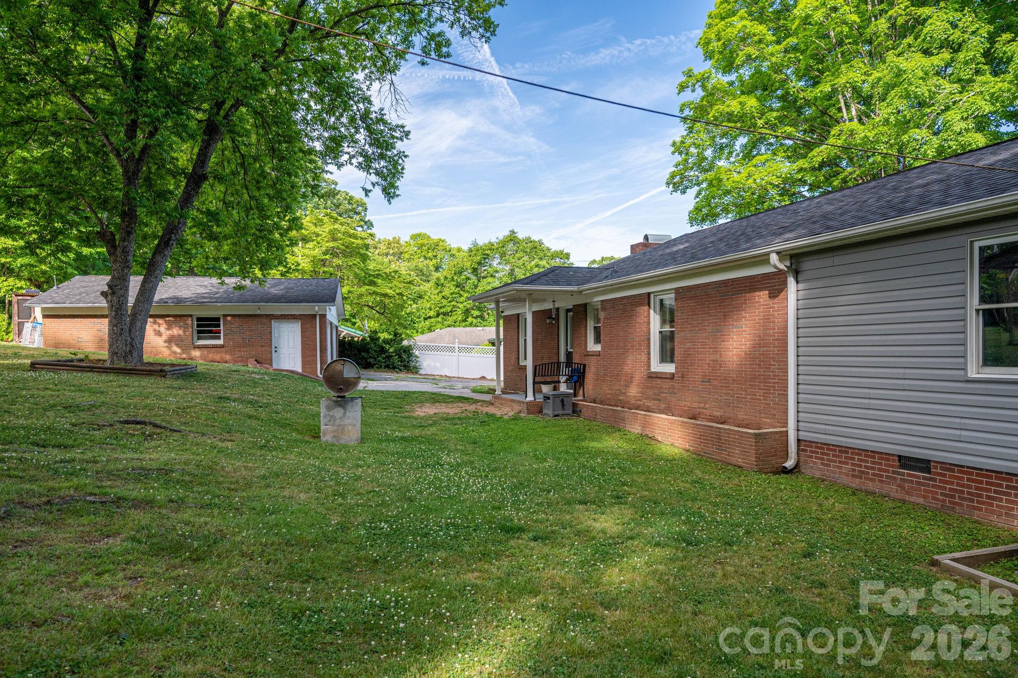 704 Dogwood Avenue — Lincolnton