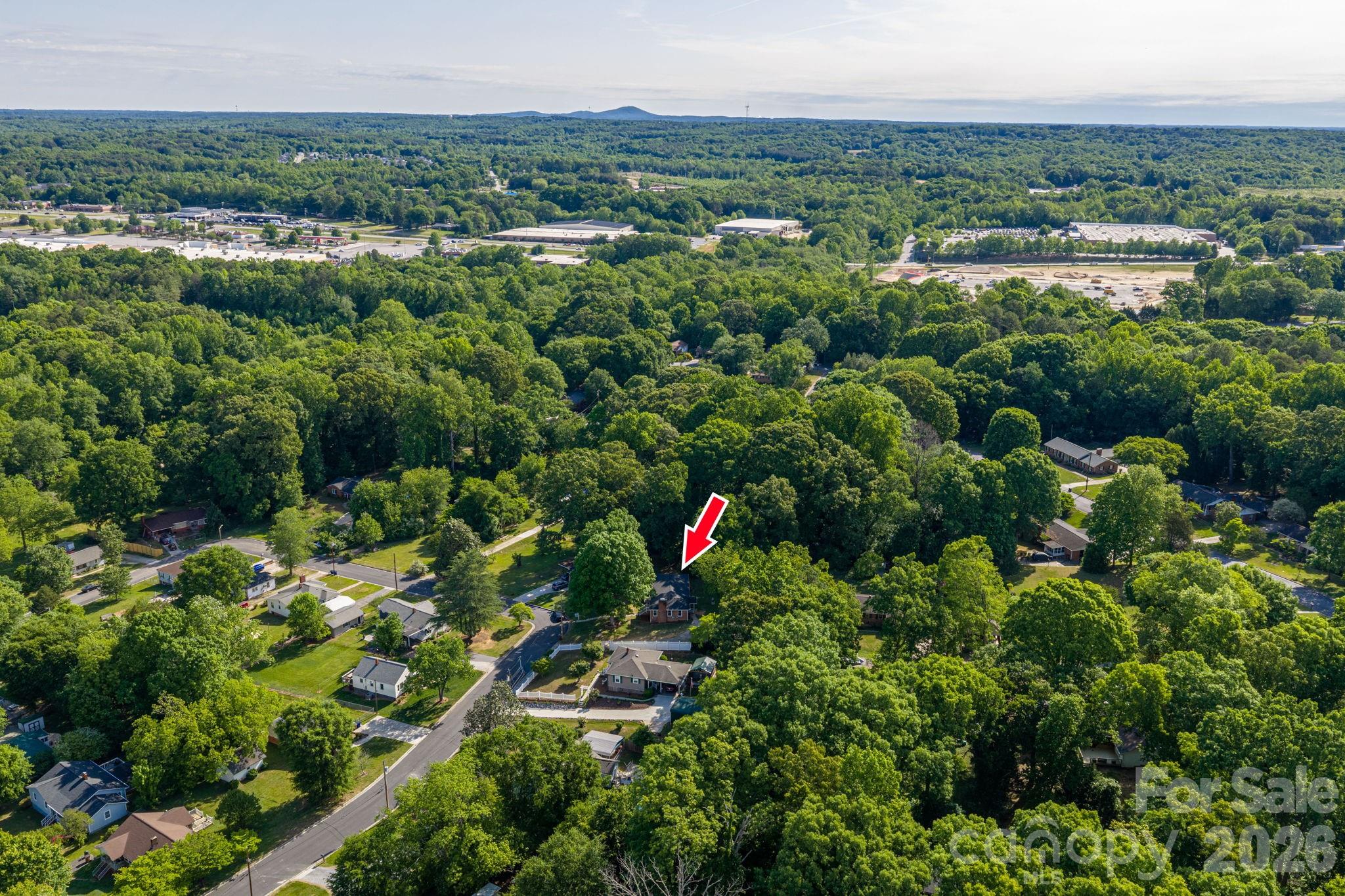 704 Dogwood Avenue — Lincolnton
