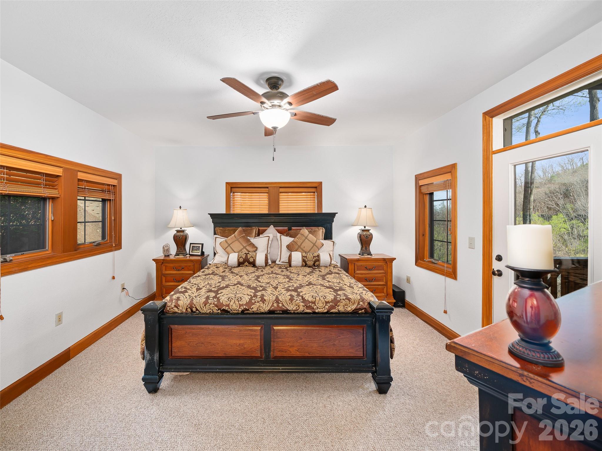81 Creekside Way #F-101 — Burnsville