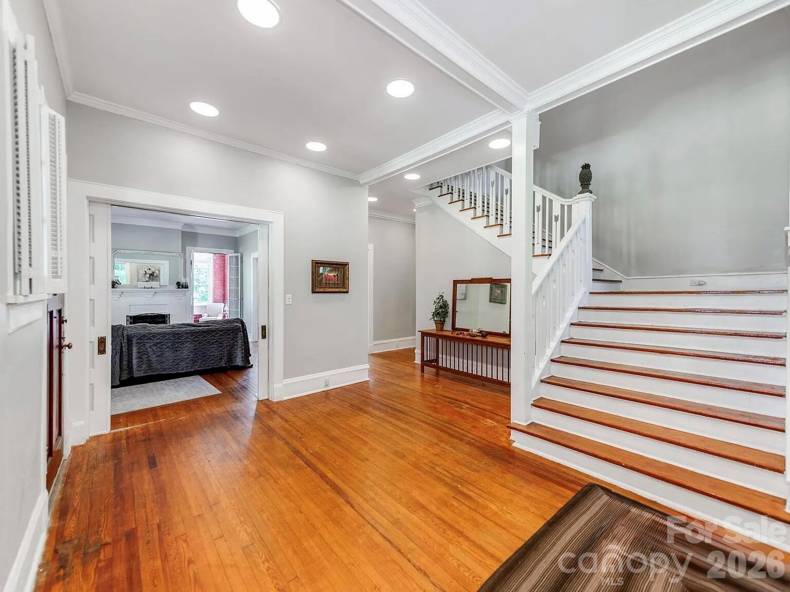 128 W End Street — Chester