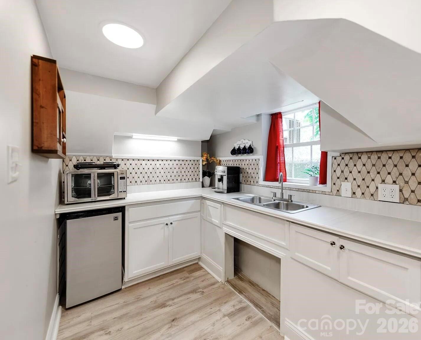 128 W End Street — Chester