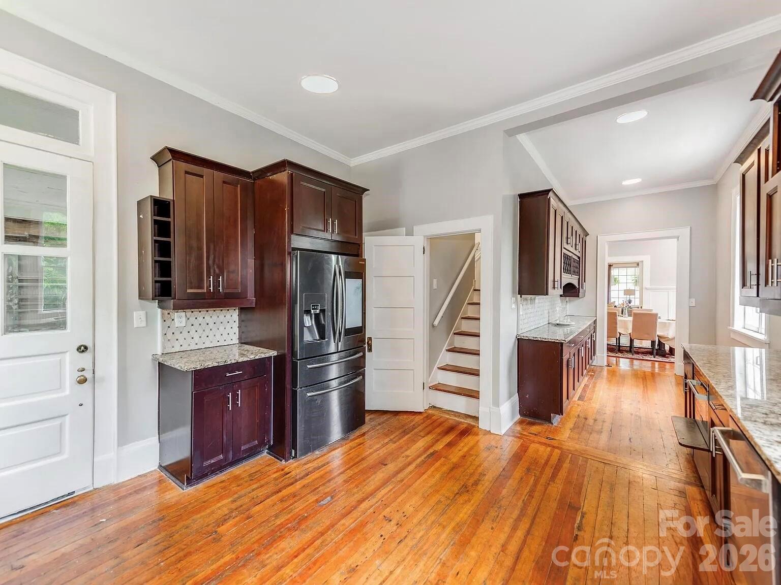 128 W End Street — Chester