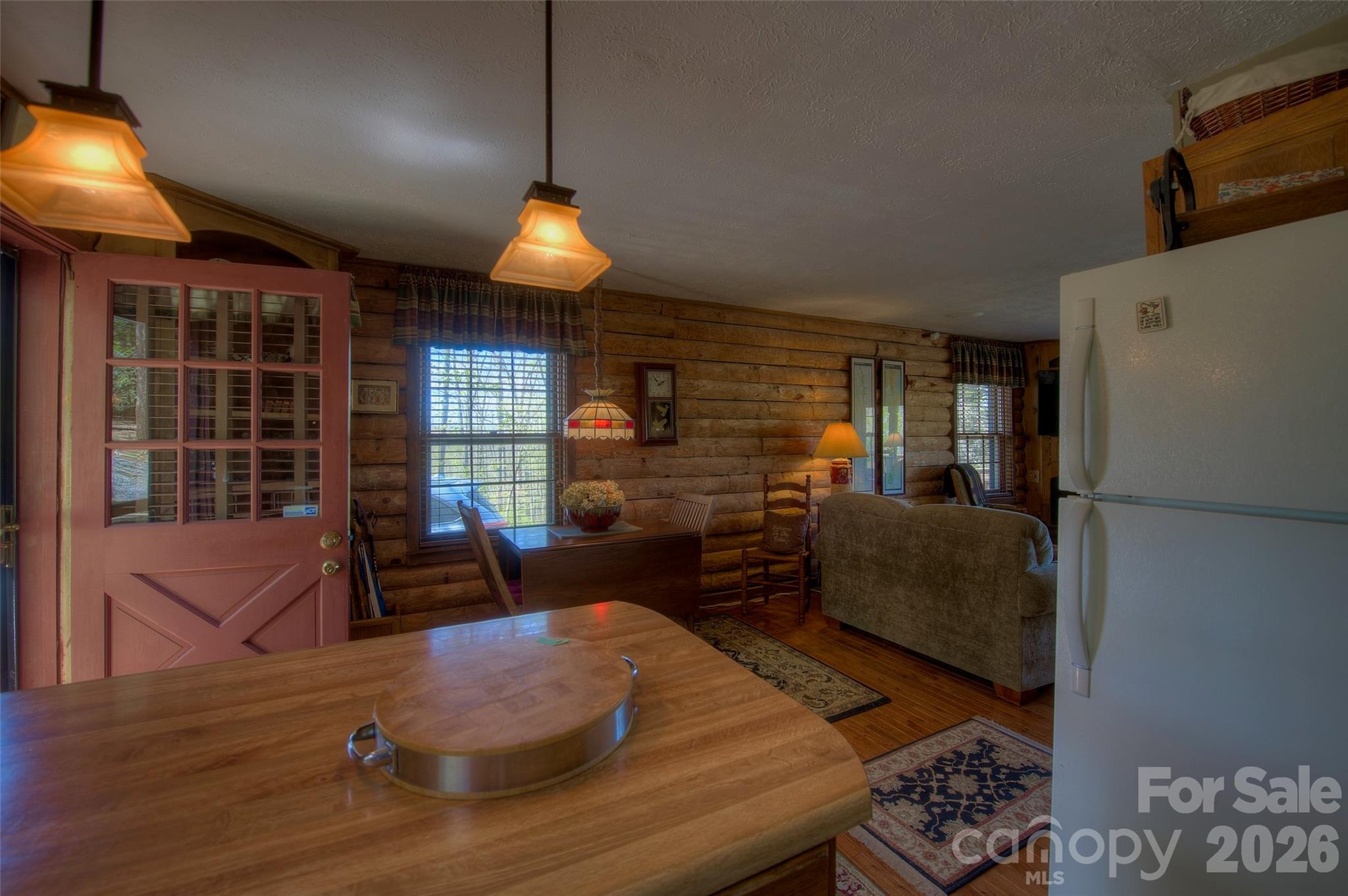 551 Carvers Knob Road — Spruce Pine