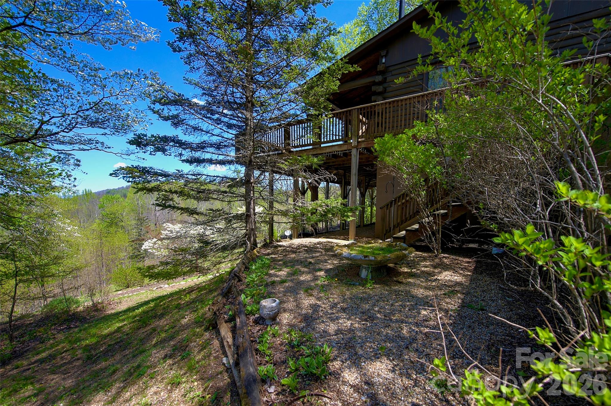 551 Carvers Knob Road — Spruce Pine
