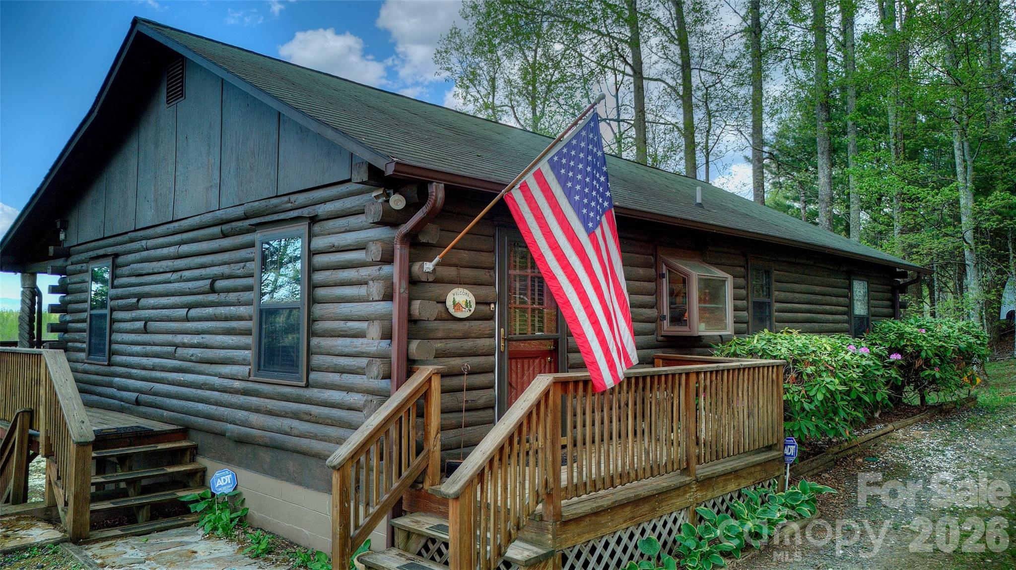 551 Carvers Knob Road — Spruce Pine