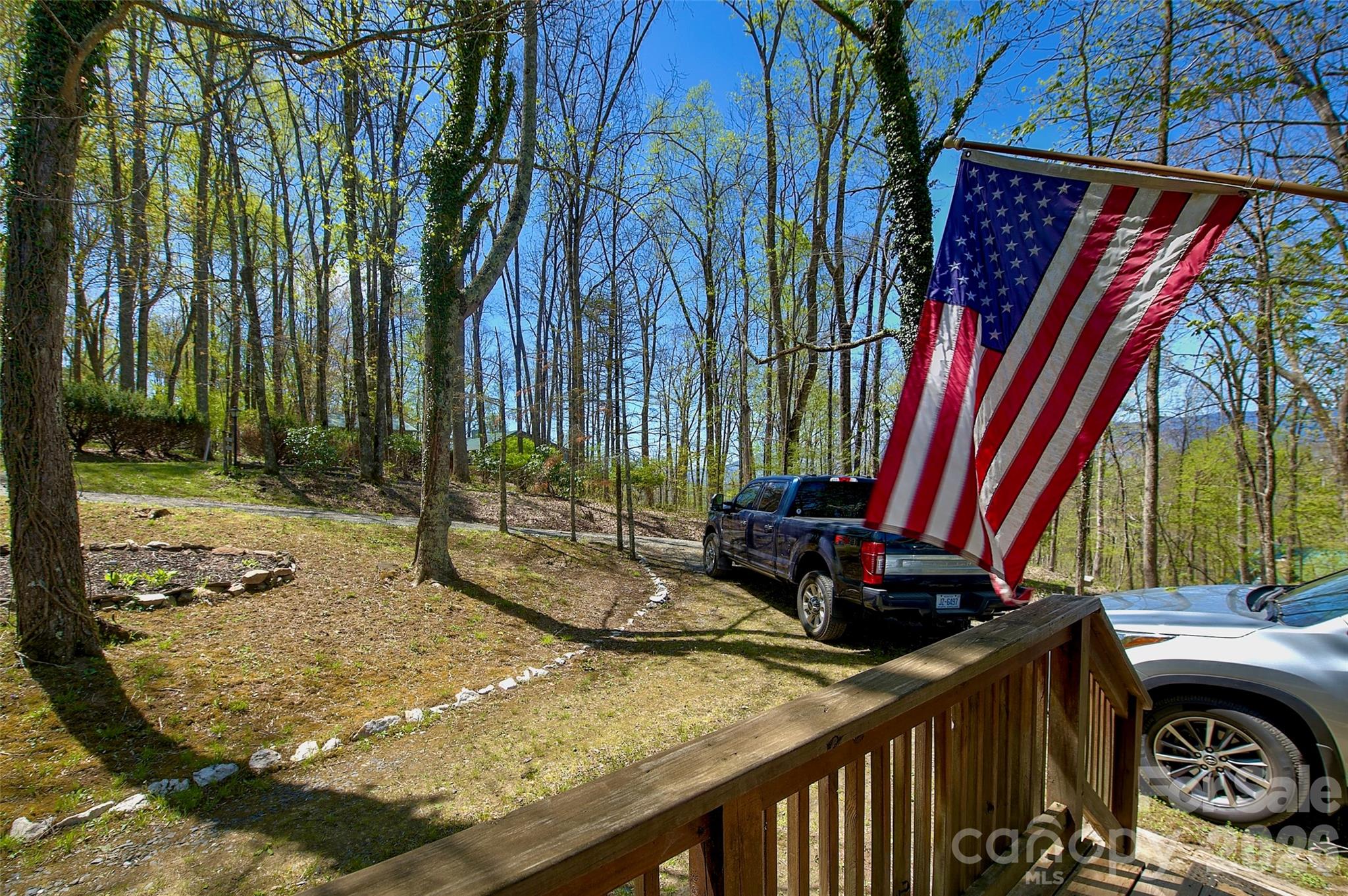 551 Carvers Knob Road — Spruce Pine