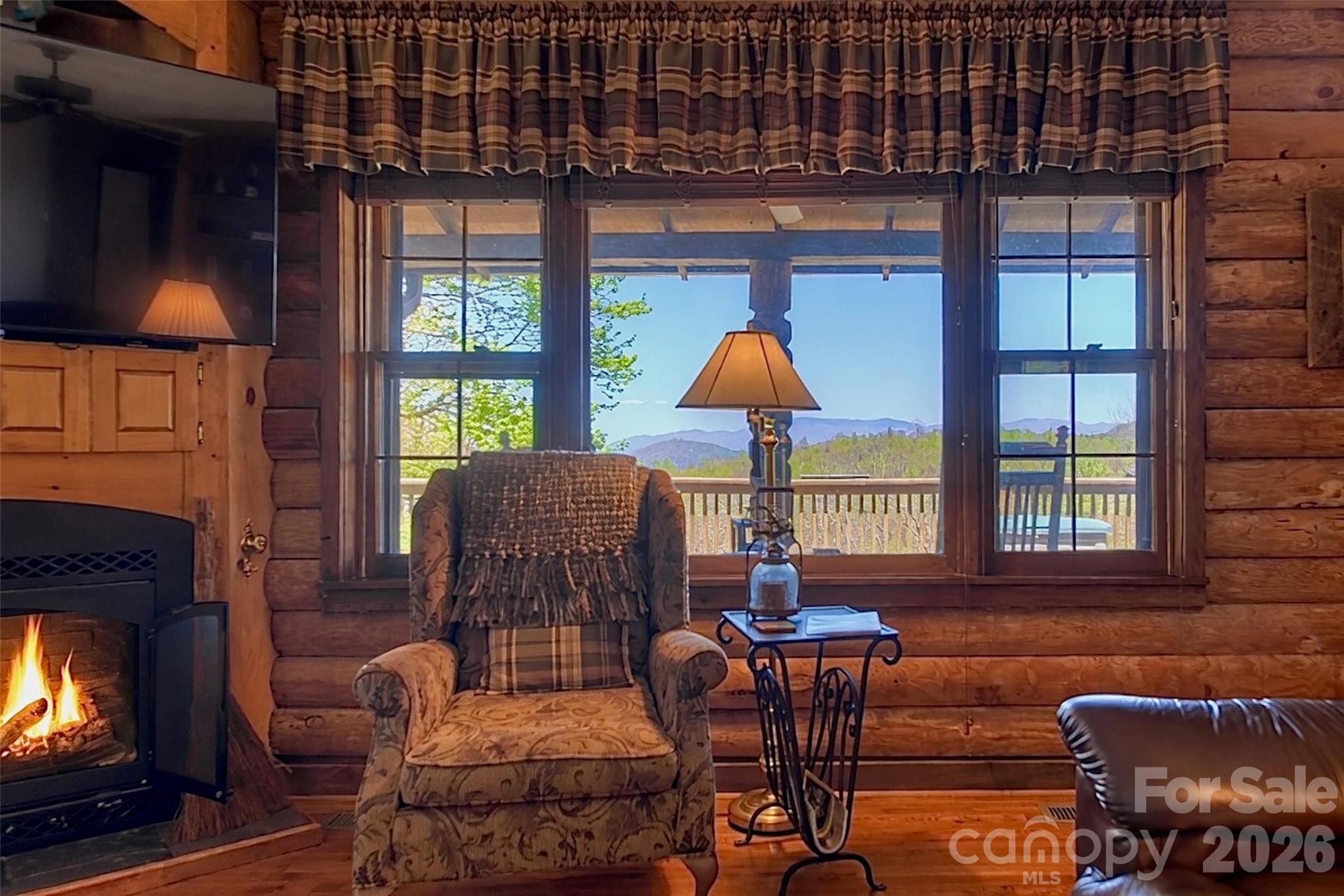551 Carvers Knob Road — Spruce Pine