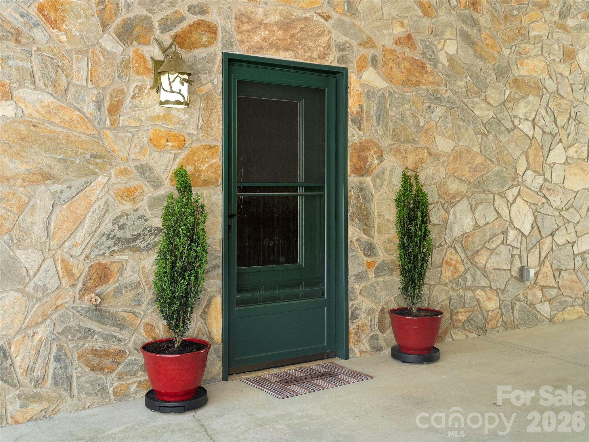 79 Ward Road — Maggie Valley