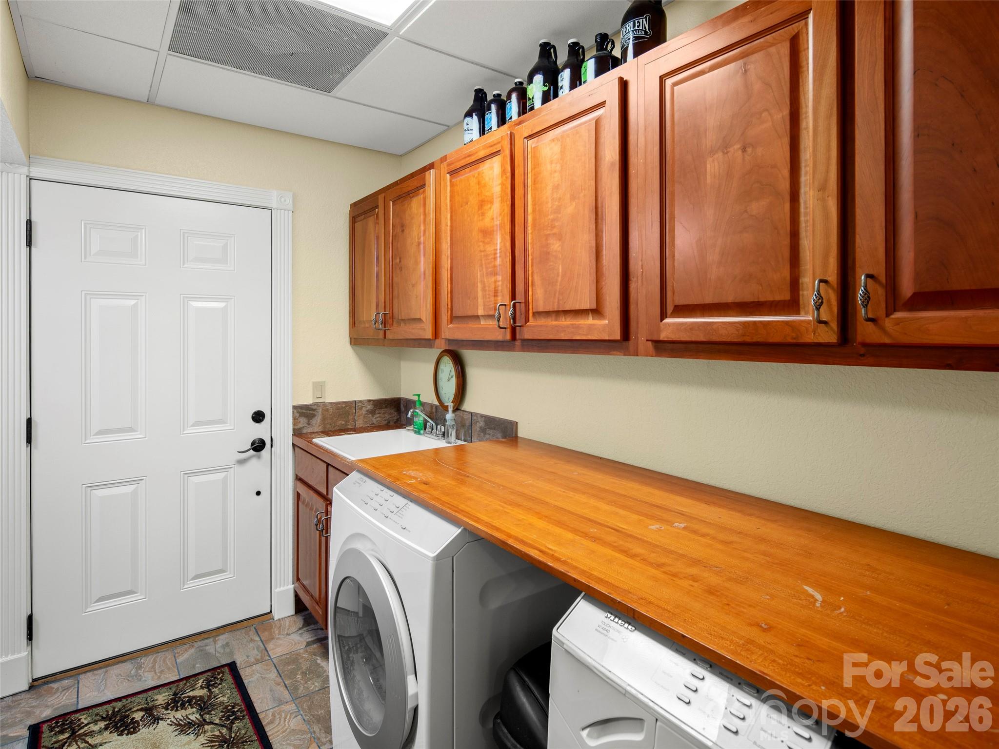 79 Ward Road — Maggie Valley