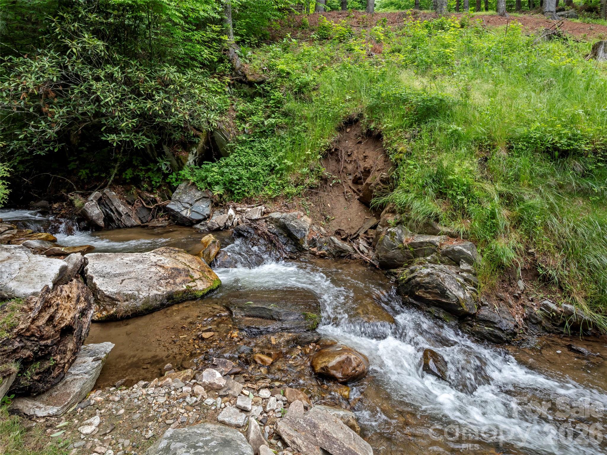 79 Ward Road — Maggie Valley