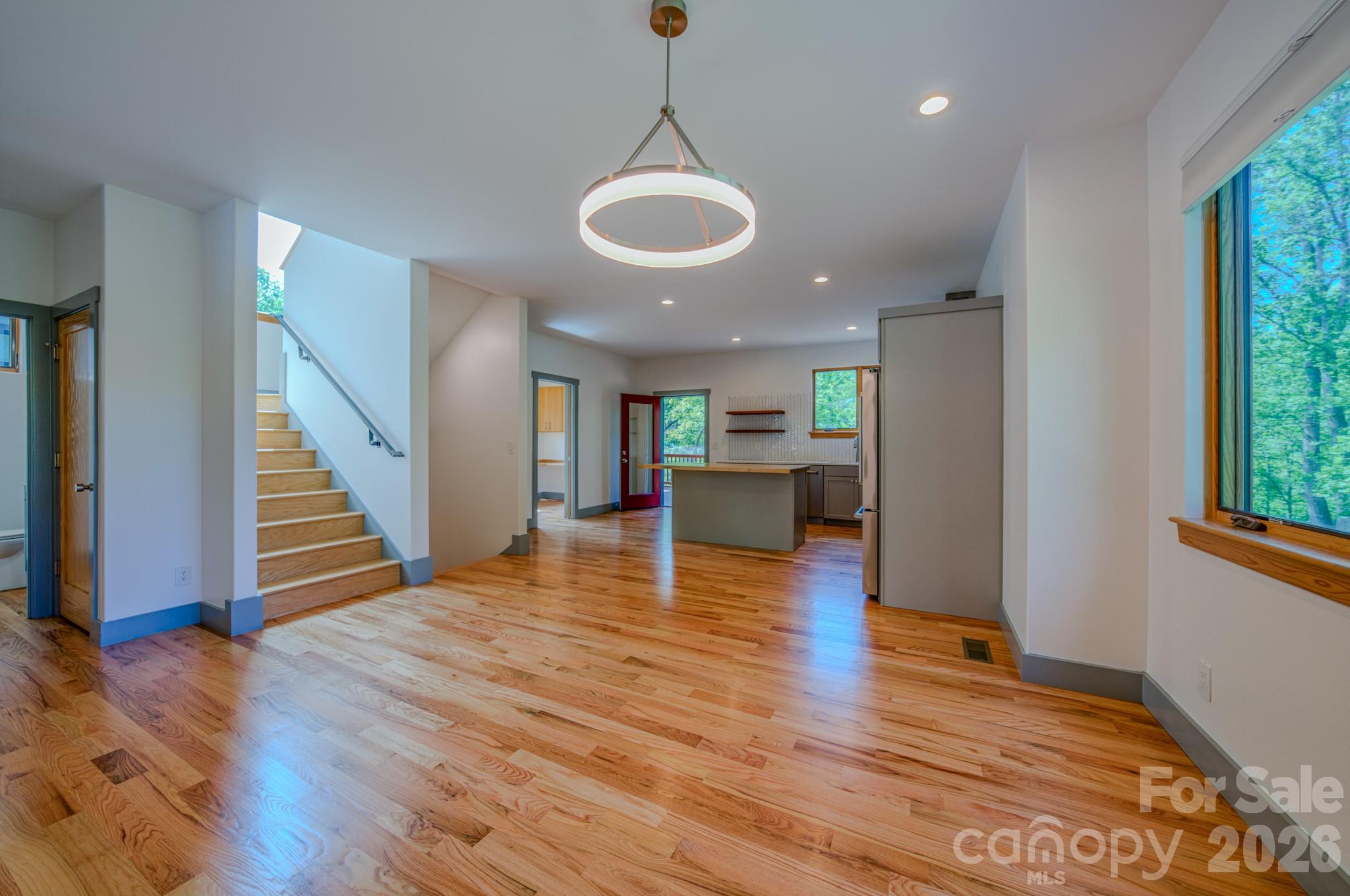 87 Deaver Street — Asheville