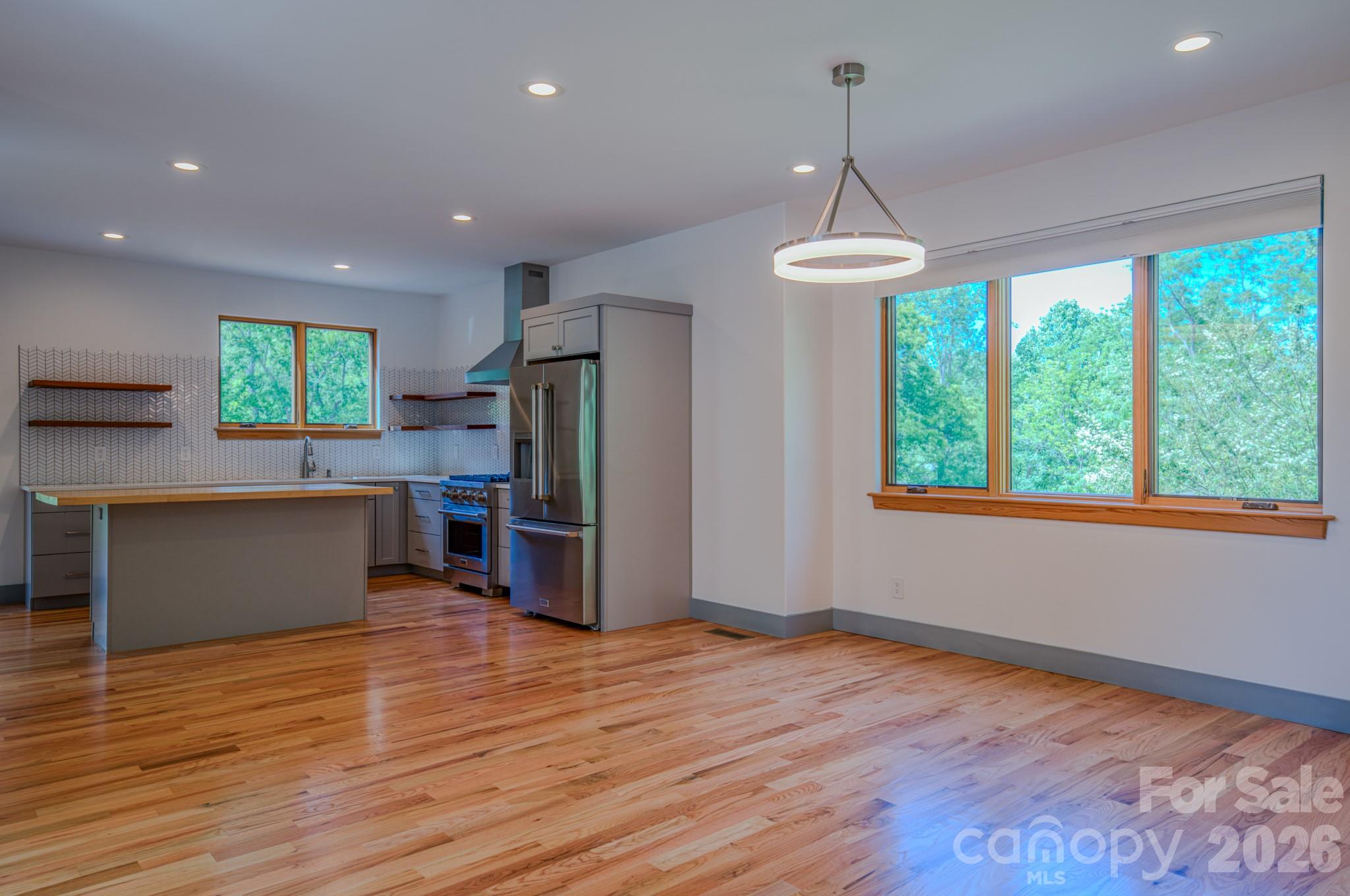 87 Deaver Street — Asheville
