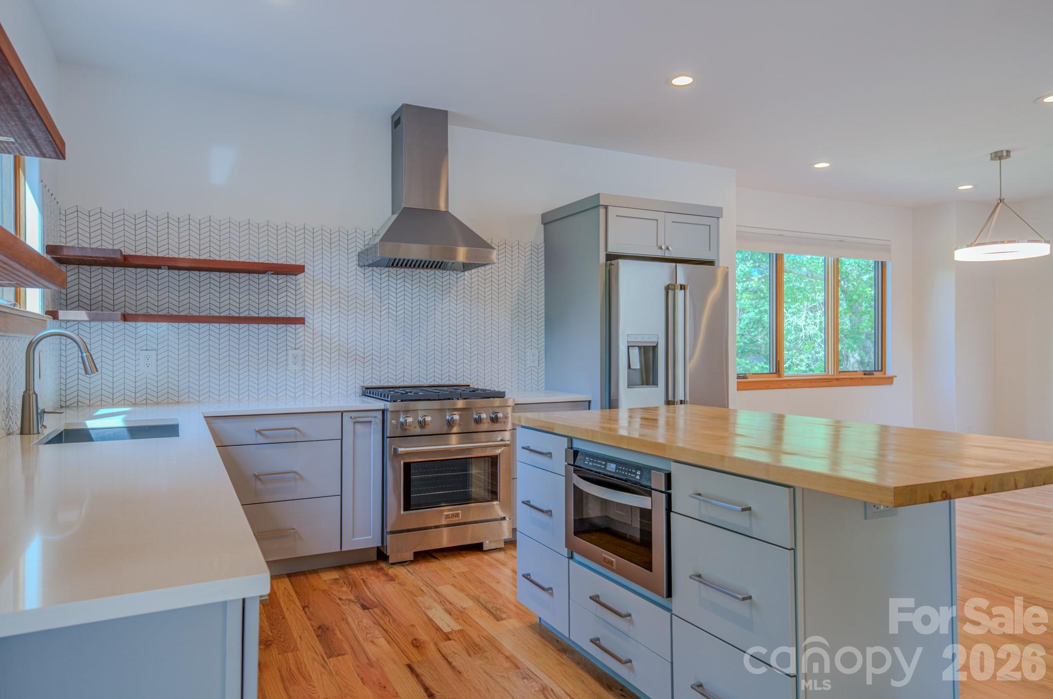 87 Deaver Street — Asheville