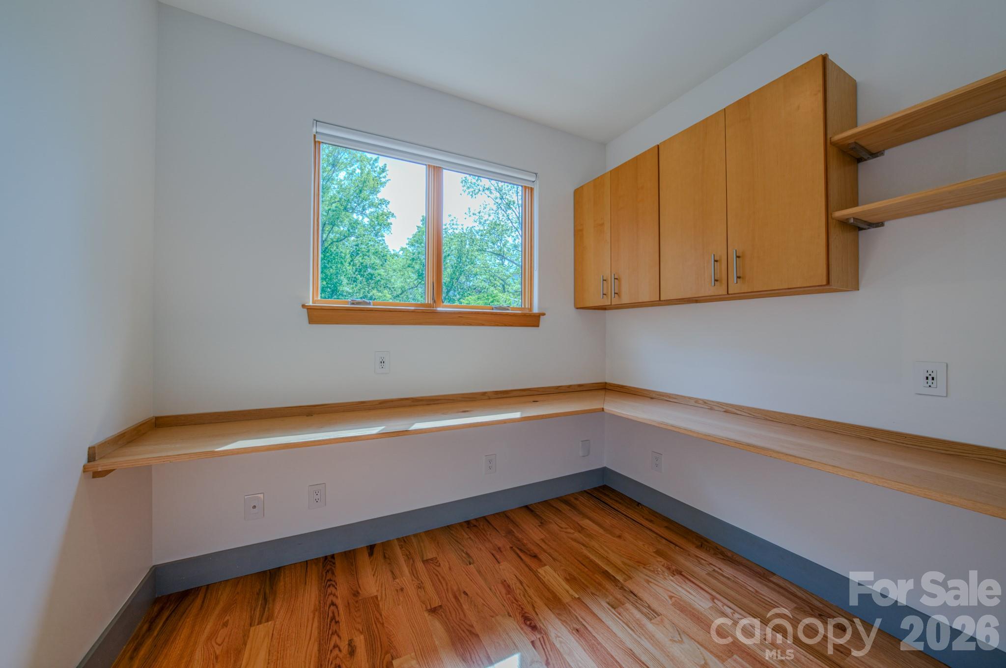 87 Deaver Street — Asheville